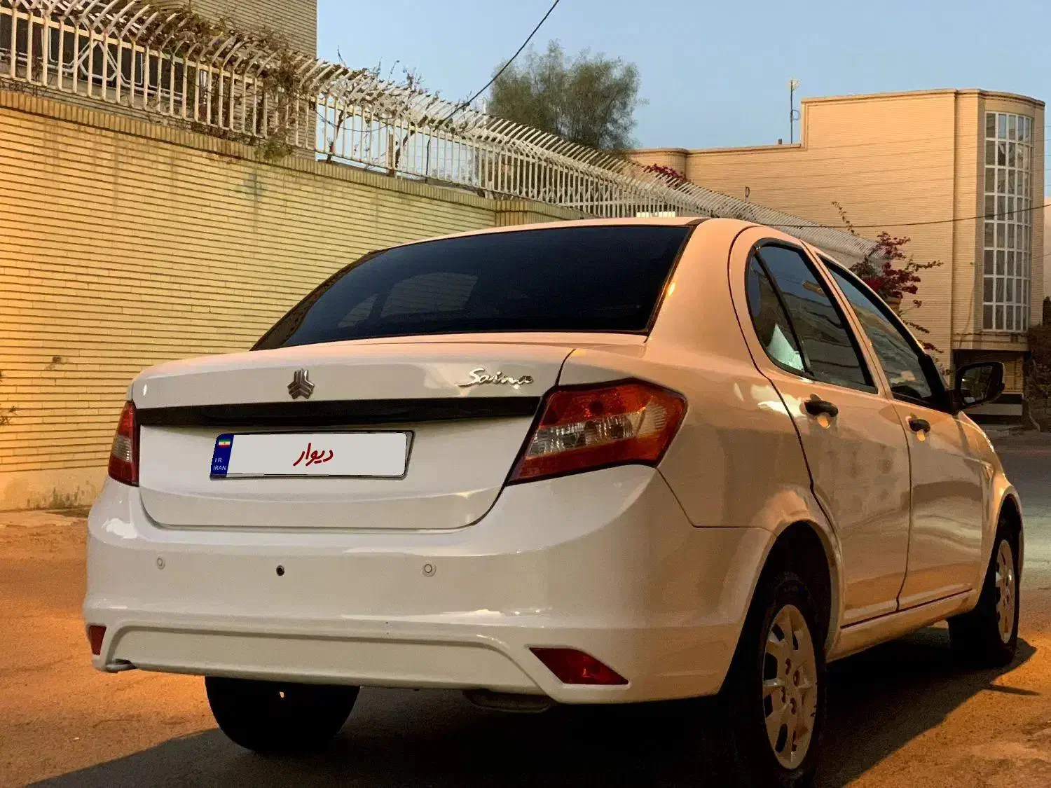 ساینا مدل ۱۴۰۰کارمندی تک برگ سند بدون رنگ|خودرو سواری و وانت|زاهدان, |دیوار