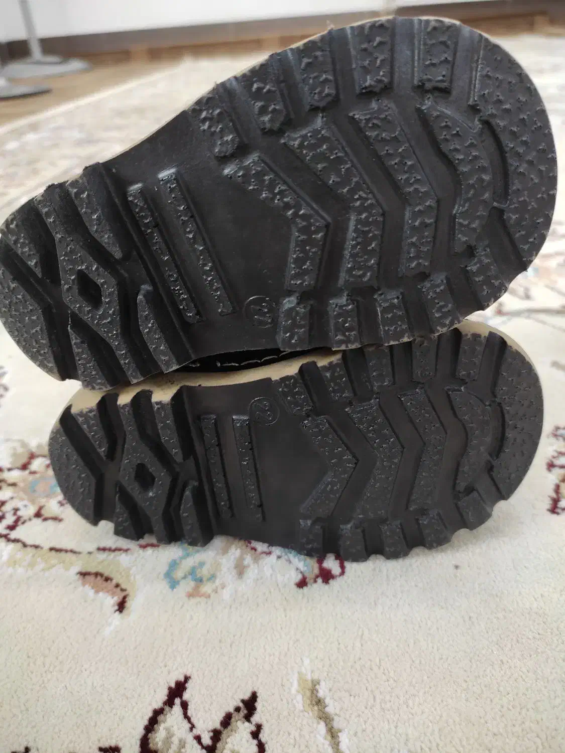 کفش کودک|کفش و لباس بچه|مبارکه, |دیوار