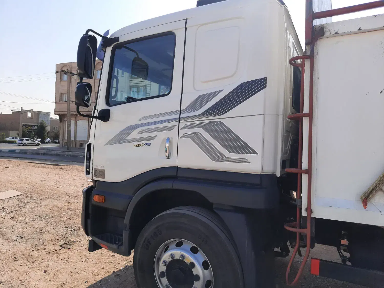 دووتک باری|خودرو سنگین|یزد, |دیوار