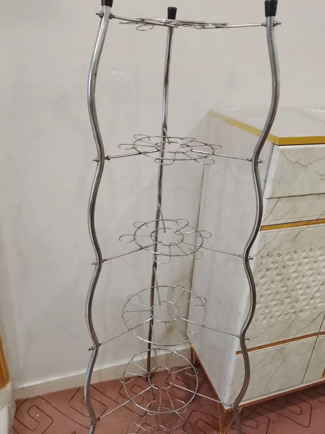 استند قابلمه|آب‌چکان و نظم‌دهنده ظروف|ری, ظهیرآباد|دیوار