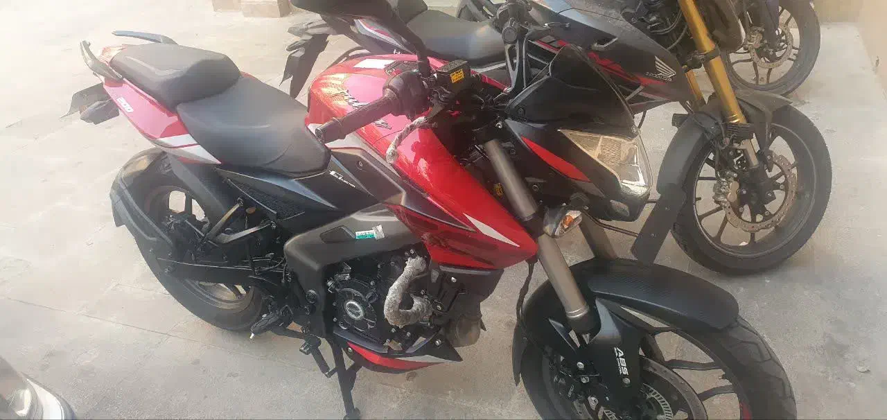 ان اس ۲۰۰ مدل ۴۰۳|موتورسیکلت|تهران, جمهوری|دیوار