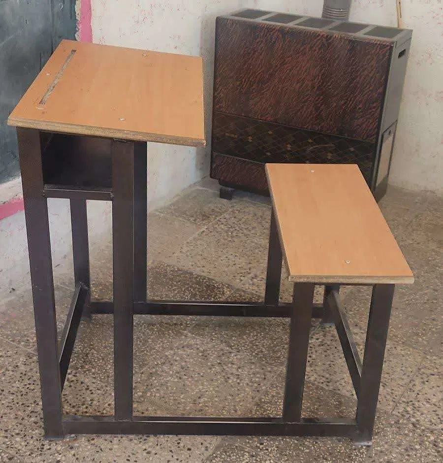 میز نیمکت|صندلی و نیمکت|اقلید, |دیوار