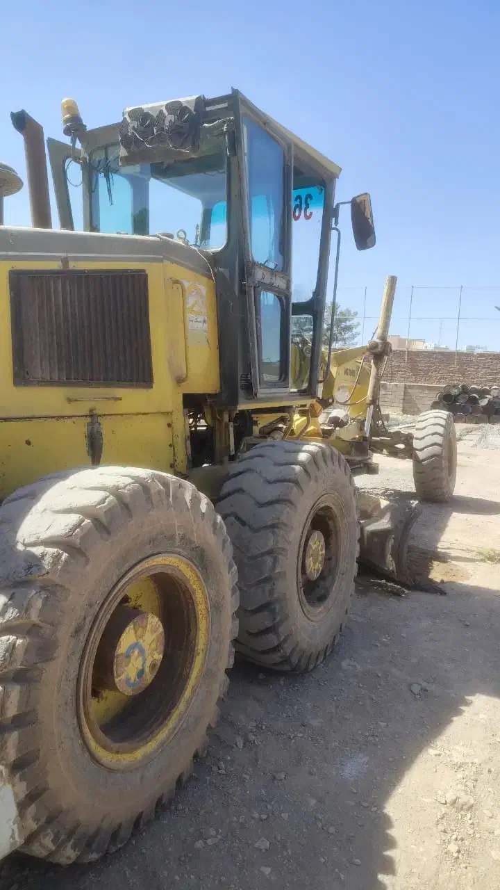 گریدر وغلطک|خودرو سنگین|کرمان, |دیوار