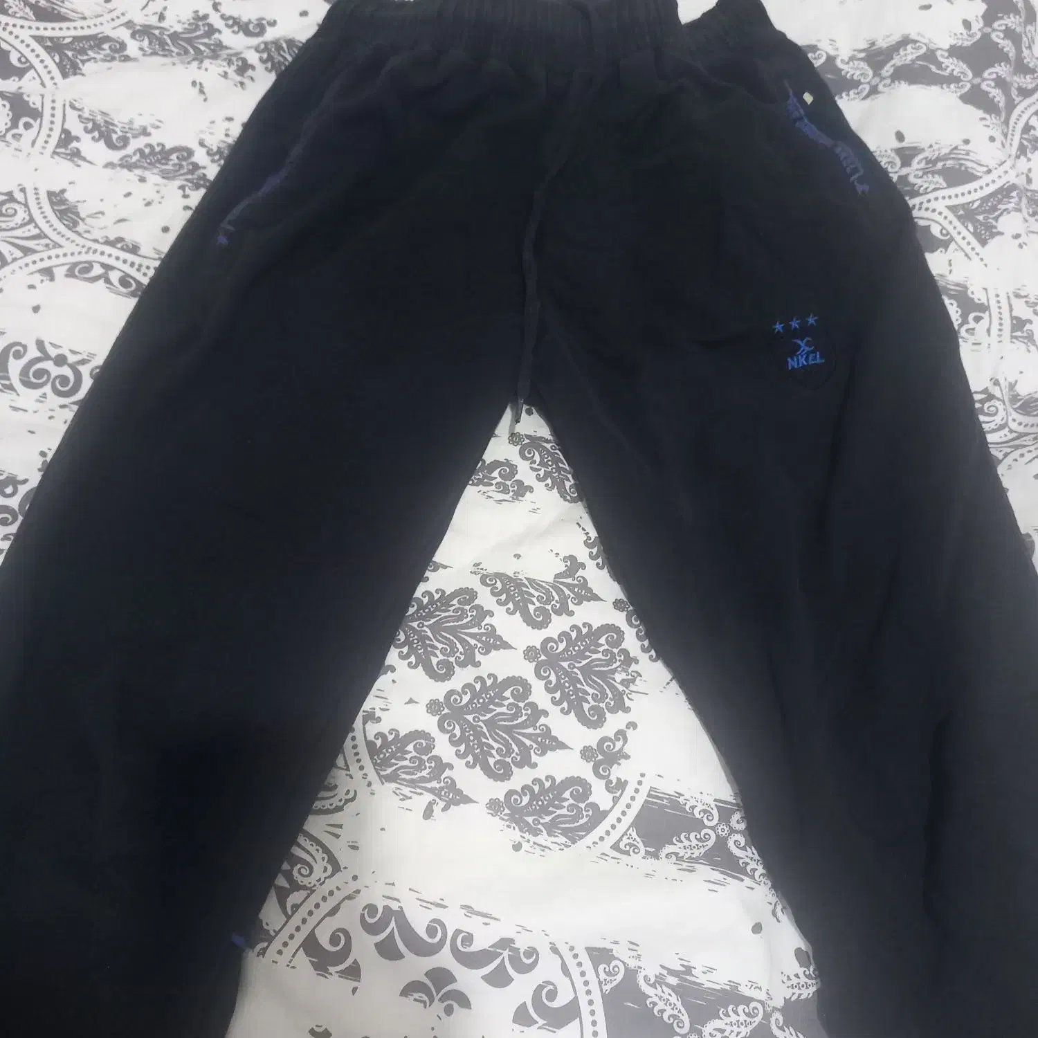 تعدادی شلوار اسلش مناسب سیزده سال|کفش و لباس بچه|تهران, سازمان آب|دیوار