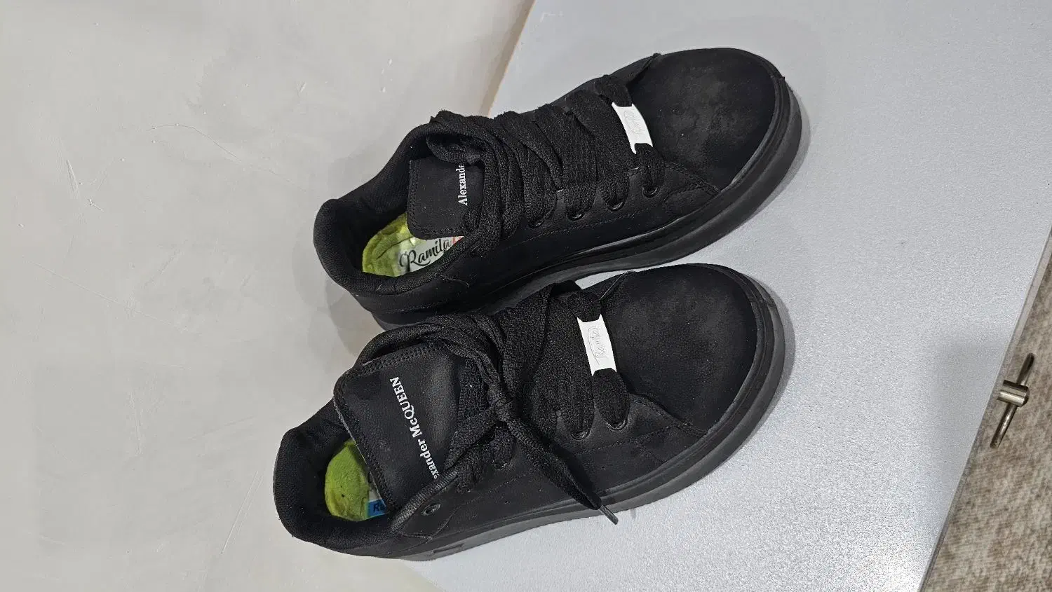 کفش اسپرت نو|کیف، کفش، کمربند|اهواز, کوی سعدی|دیوار