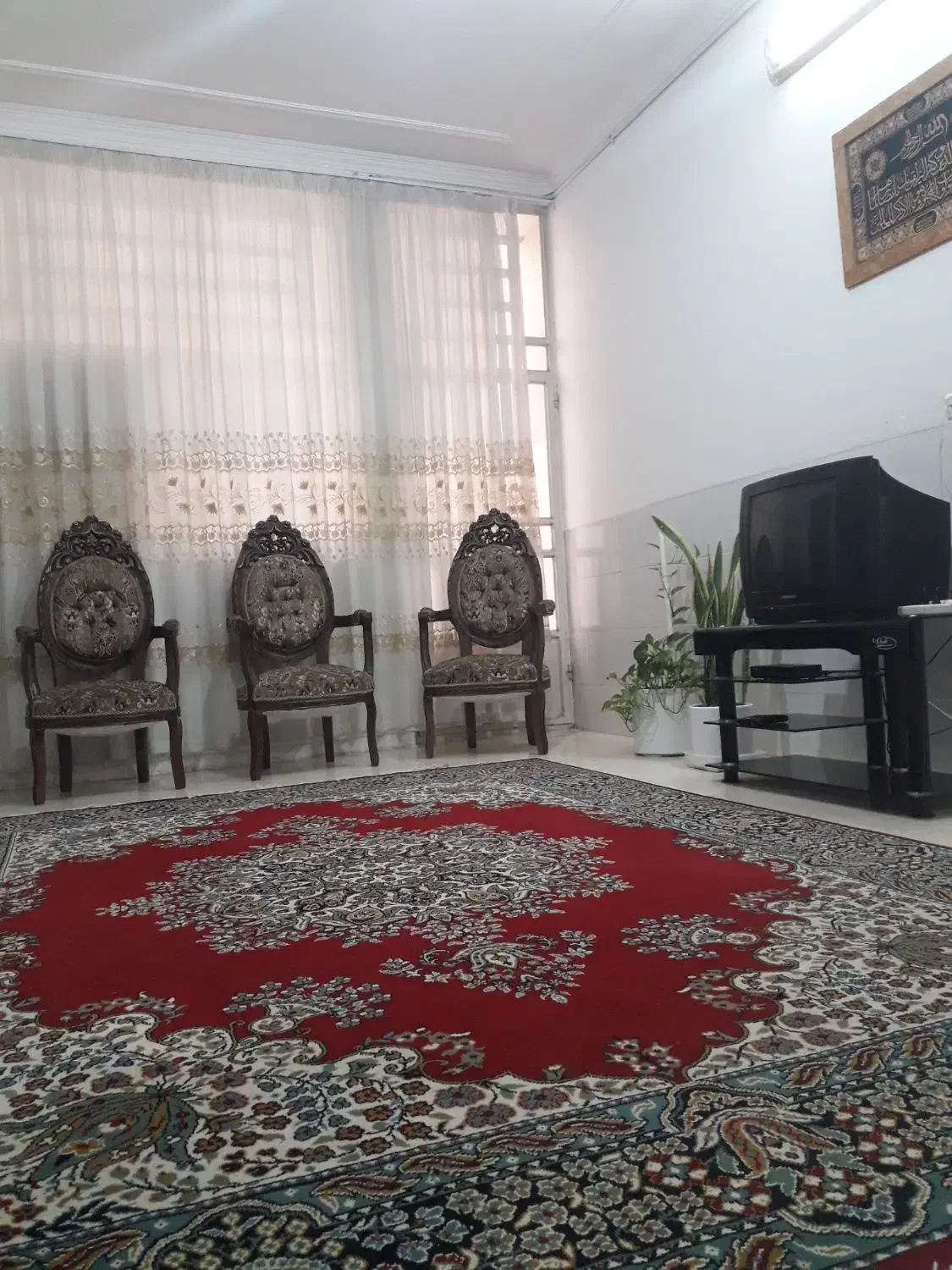 .منزل دربست بسیار تمیز مدرس مرکز شهر  سوییت|اجارهٔ کوتاه‌مدت آپارتمان و سوئیت|یزد, |دیوار