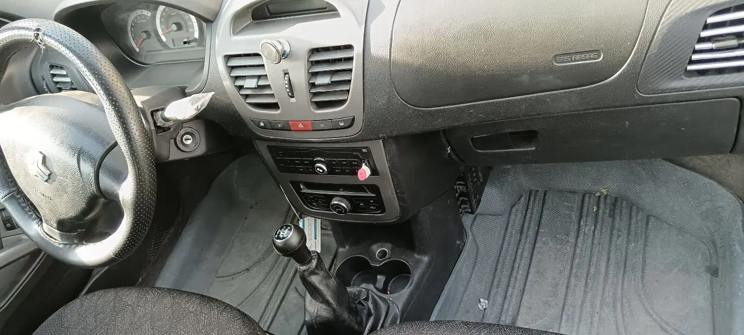 کوئیک 1400درحد صفر تک برگ سند کمکار|خودرو سواری و وانت|نیشابور, حسین آباد جدید|دیوار