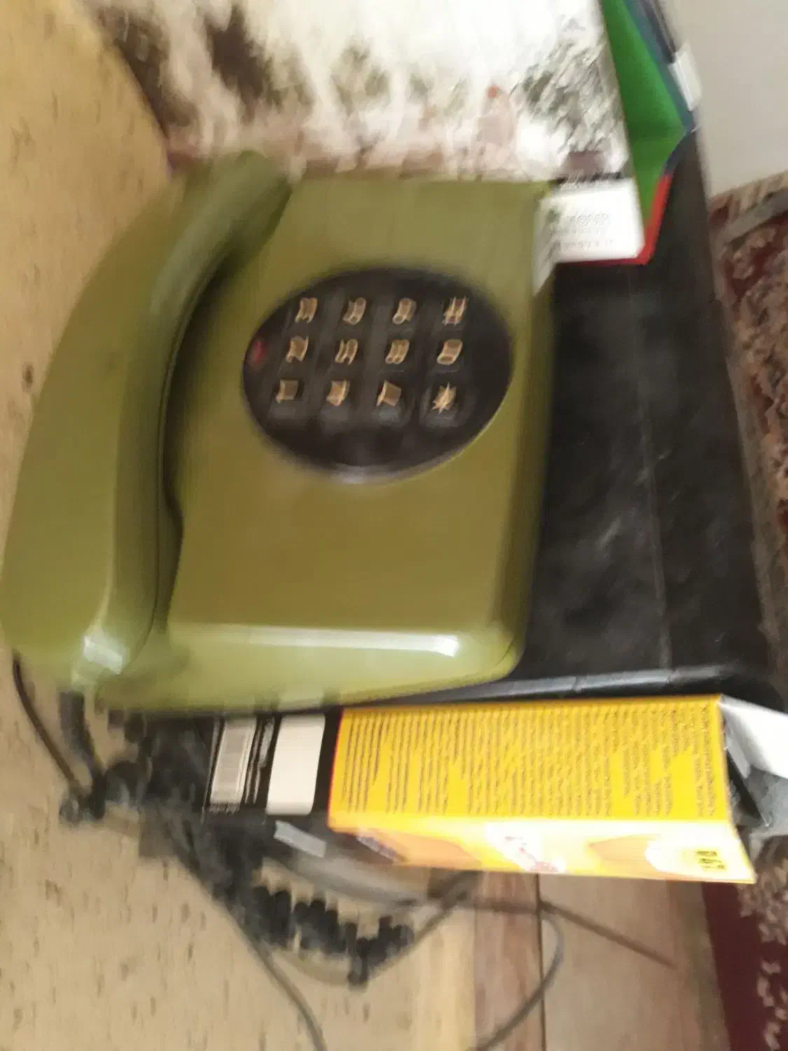 تلفون قدیمی عتیقه|کلکسیون اشیاء عتیقه|اهواز, زرگان|دیوار