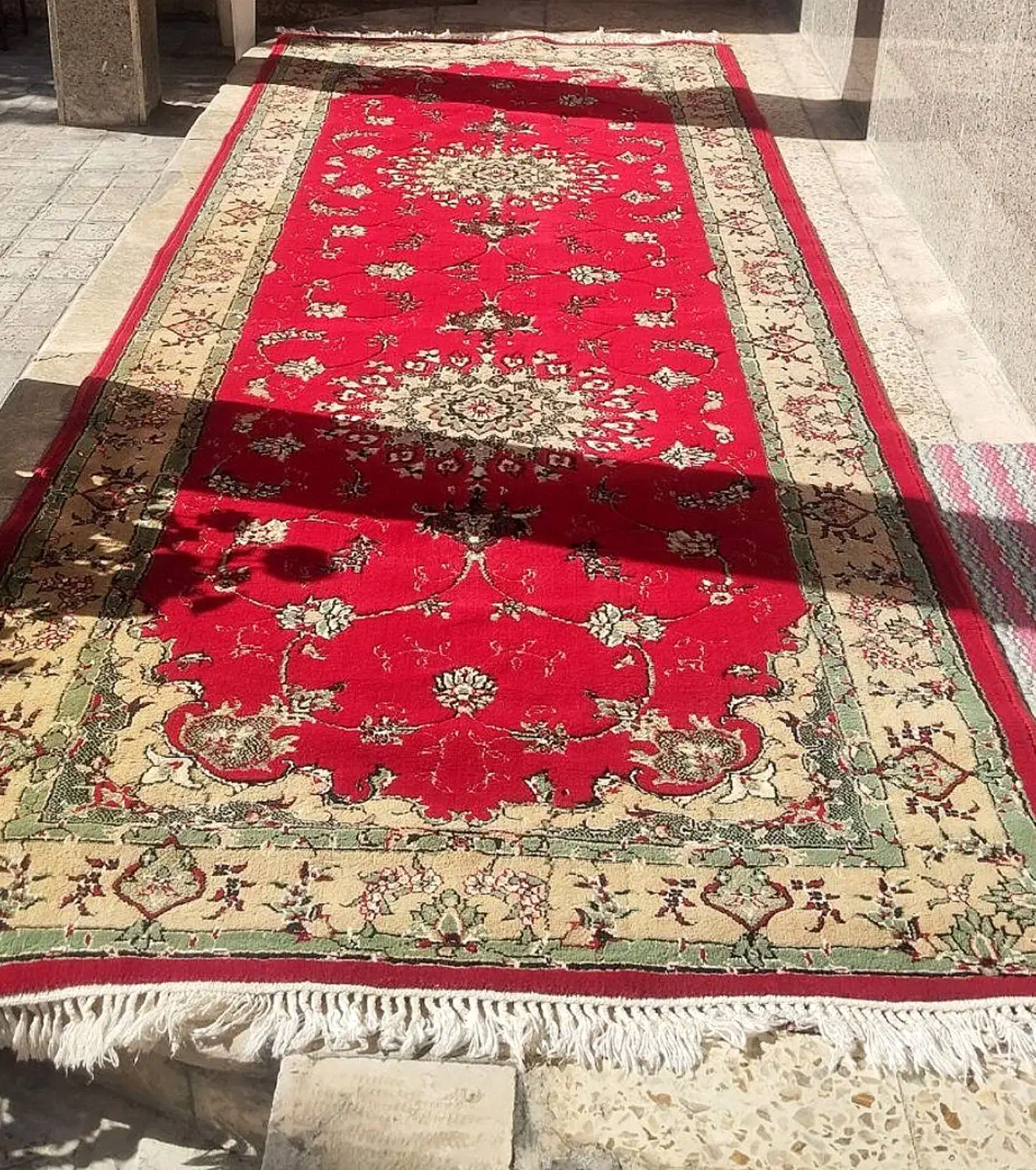 قالی 3 متر در 1متر و ۱۰سانت نو نو کار نکرده اصلا|فرش|شهرکرد, |دیوار