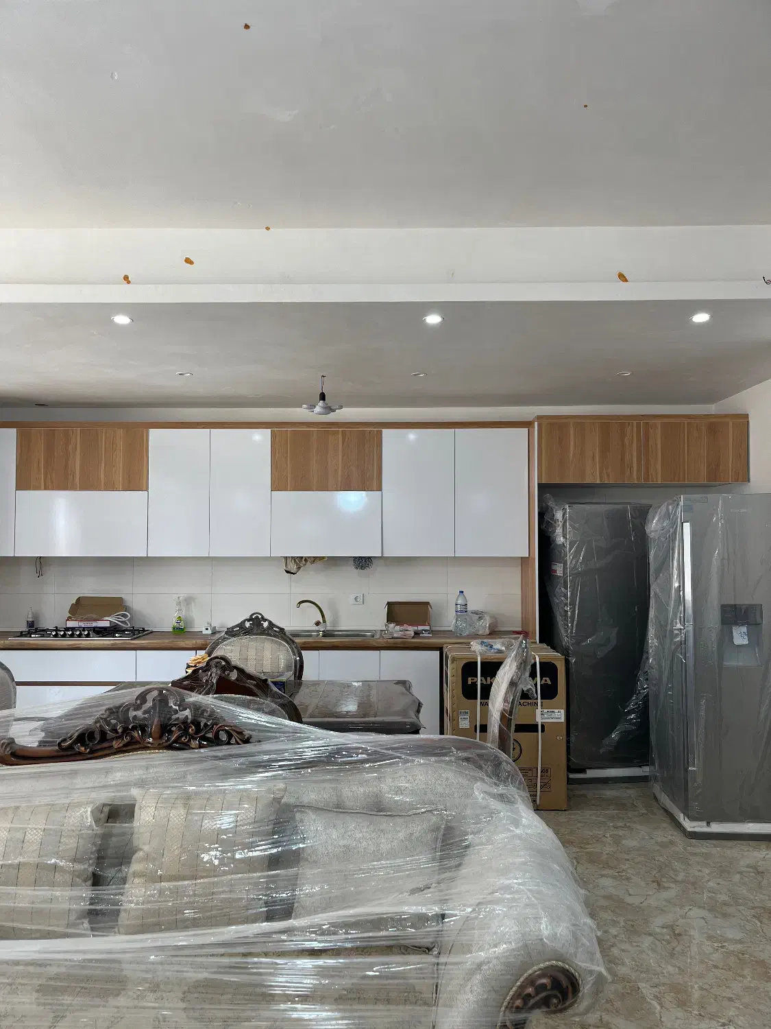 آپارتمان۱۱۸متری لوکس باپارکینگ نوساز فول(کلمه)|فروش آپارتمان|نسیمشهر, |دیوار