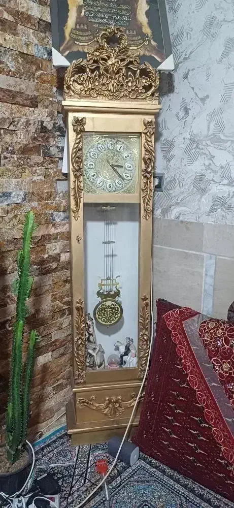 کمد بوفه و ساعت ایستاده|بوفه، ویترین، کنسول|زاهدان, |دیوار