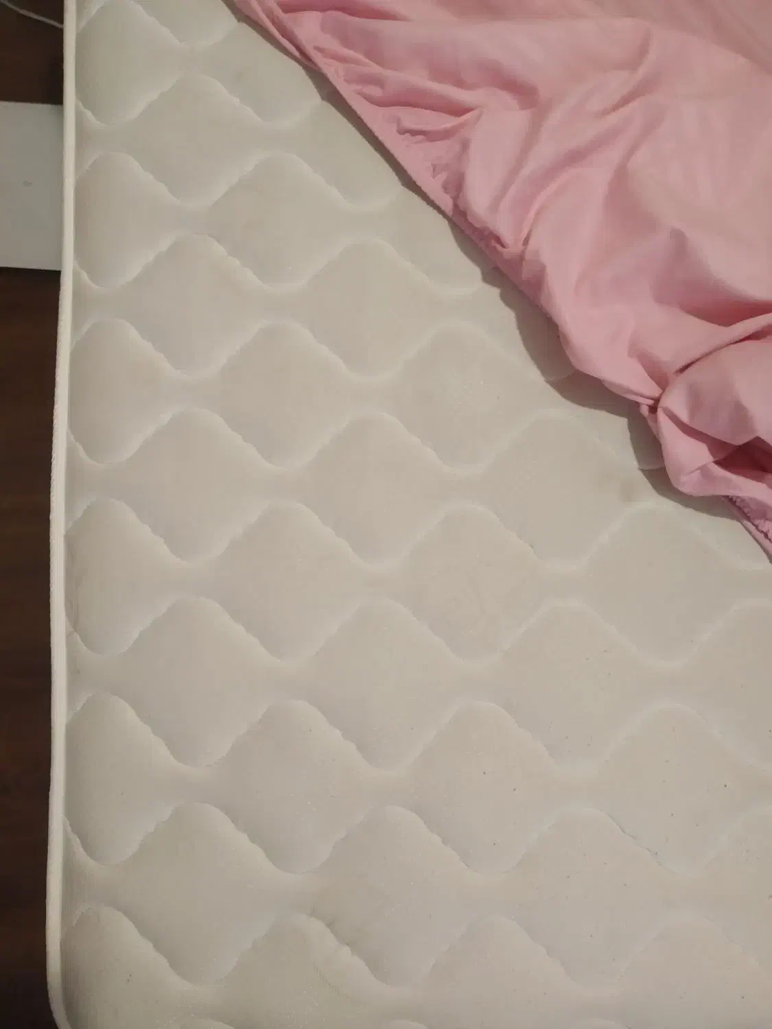 خوشخواب|تشک تختخواب|پردیس, فاز ۱|دیوار