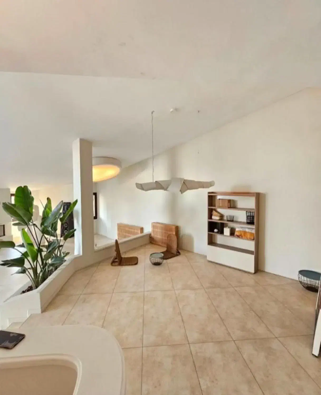 ویلای دربست* 1100 بنا / 15 پارکینگ/ موقعیت اداری|اجارهٔ خانه و ویلا|تهران, الهیه|دیوار