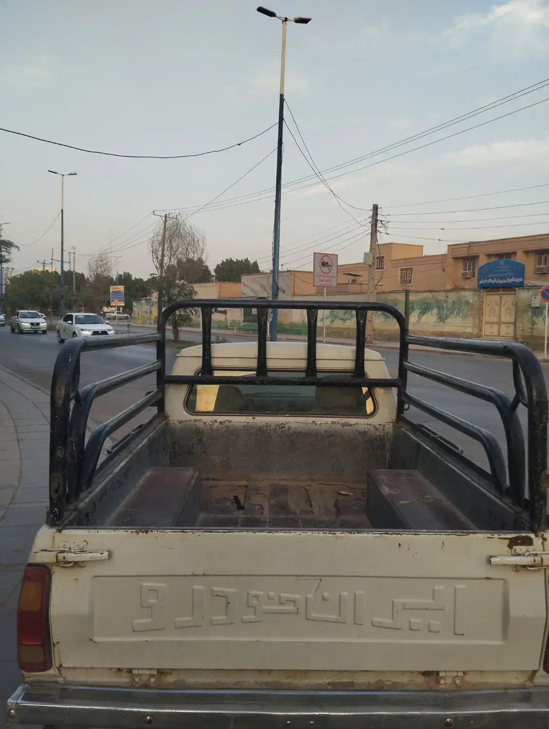 باربری وانت بیاروجابجایی کلیه اثباب|خدمات حمل و نقل|خرمشهر, |دیوار