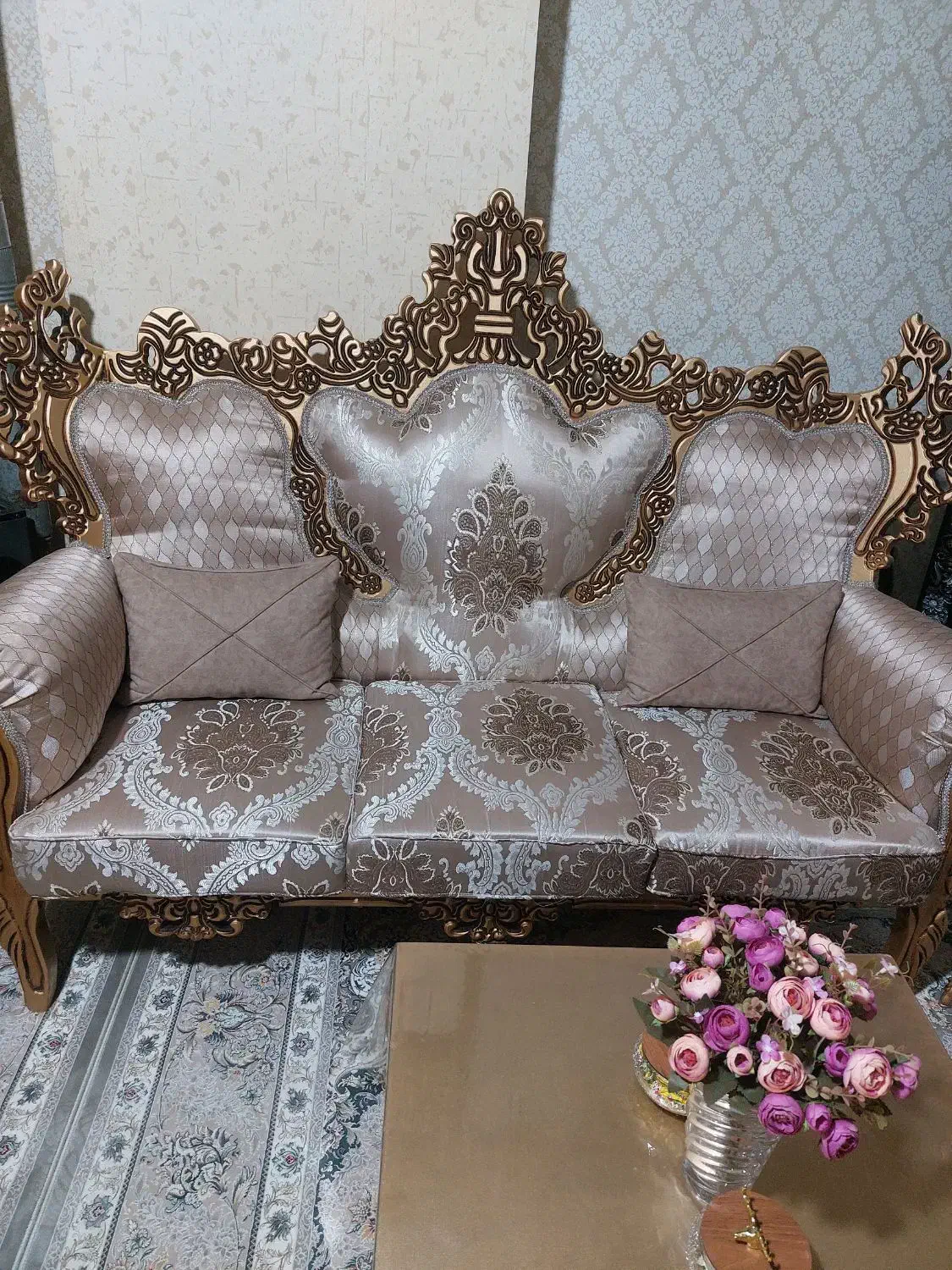 مبل|مبلمان خانگی و میز عسلی|همدان, |دیوار