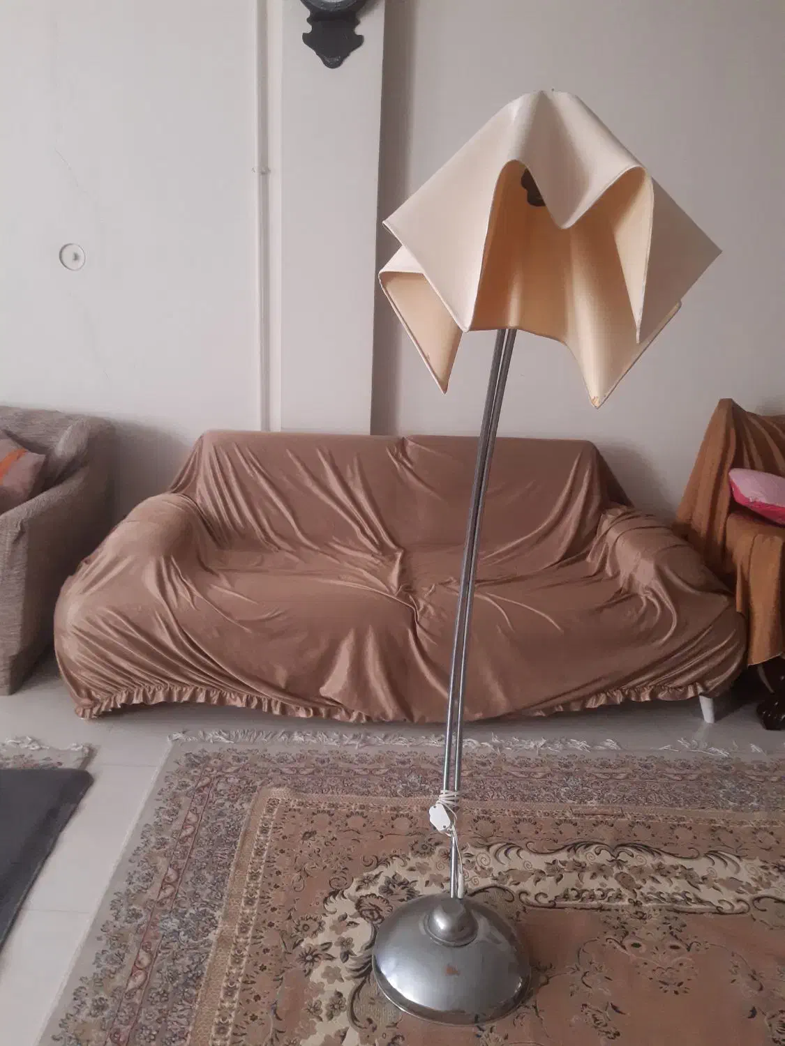 آباژور کرمی|چراغ خواب و آباژور|کرمانشاه, |دیوار