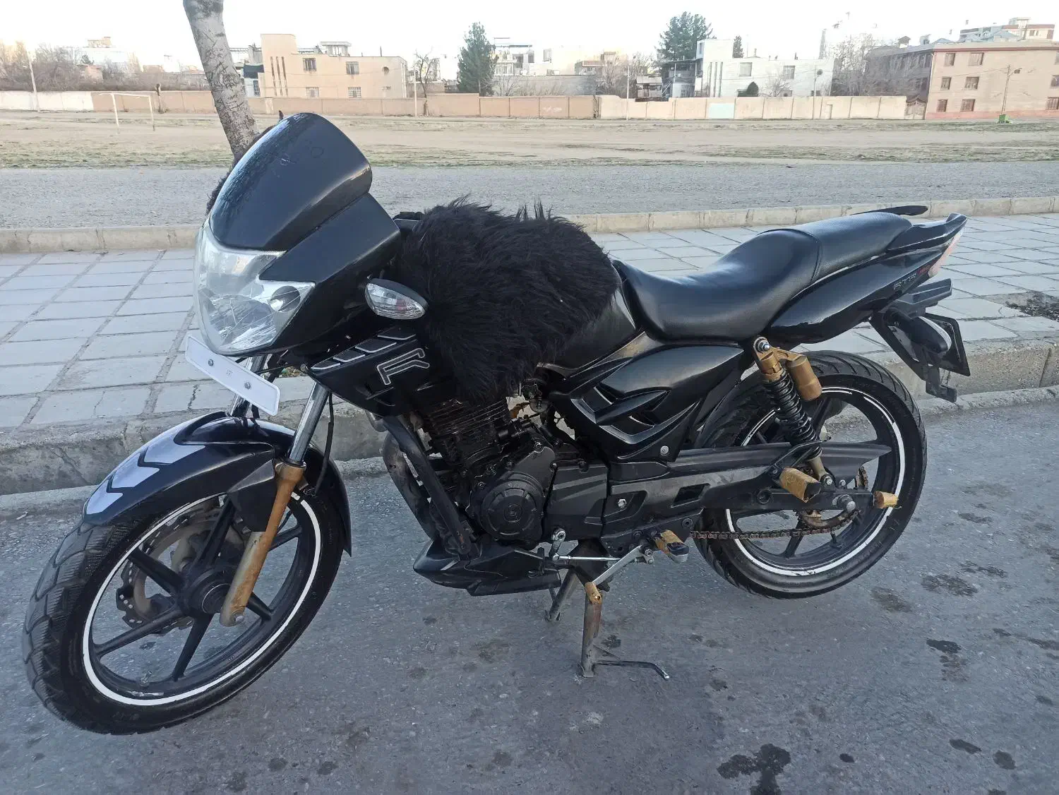 آپاچی 180|موتورسیکلت|بروجرد, |دیوار