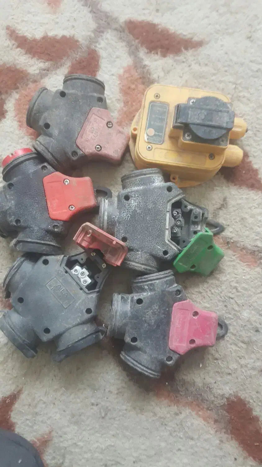 تبدیل سیم سیار|مصالح و تجهیزات ساختمان|ارومیه, |دیوار