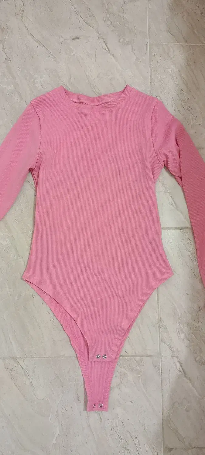 بادی|لباس|بروجرد, |دیوار