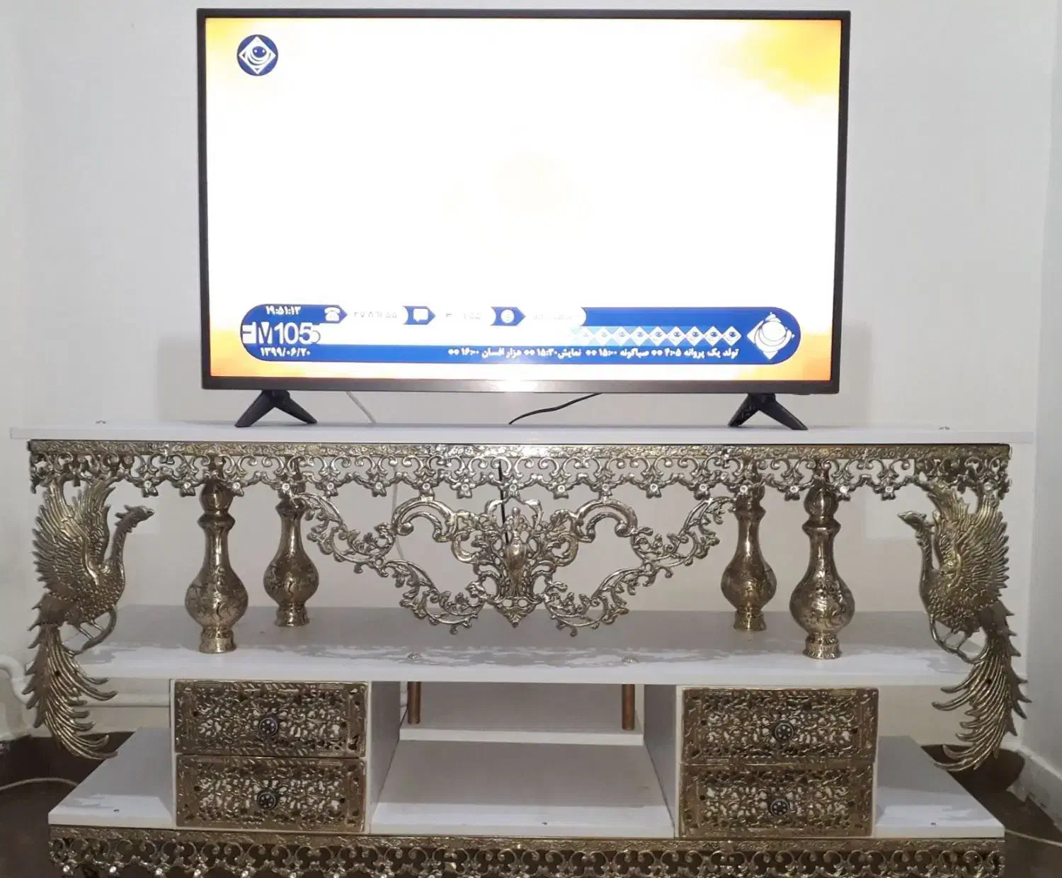 تلویزیون|تلویزیون و پروژکتور|سنندج, |دیوار