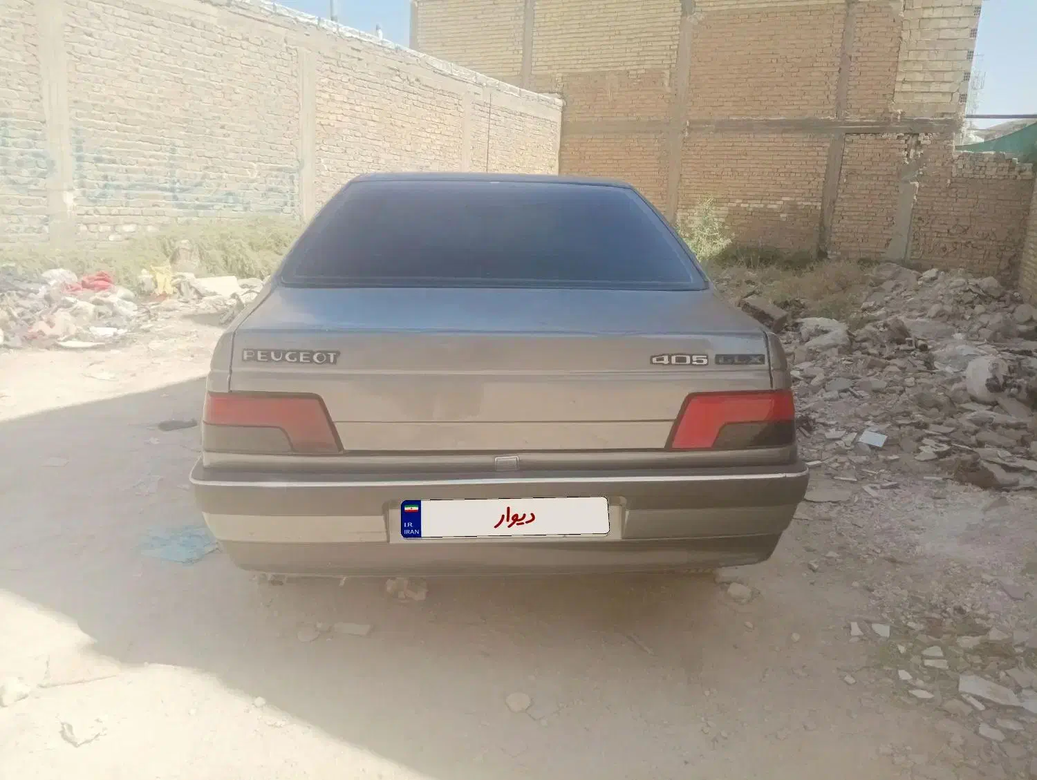 پژو 405 GLX - دوگانه سوز CNG، مدل ۱۳۹۱|خودرو سواری و وانت|شیراز, میانرود|دیوار