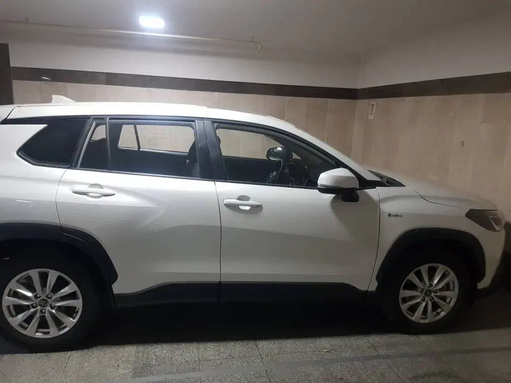 کرولا کراس ۲۰۲۵/نقد/اقساط|خودرو سواری و وانت|تهران, هروی|دیوار