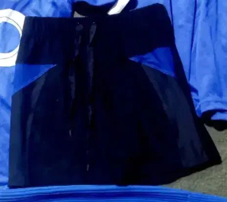 شُرت شنا|لباس|شهرکرد, |دیوار