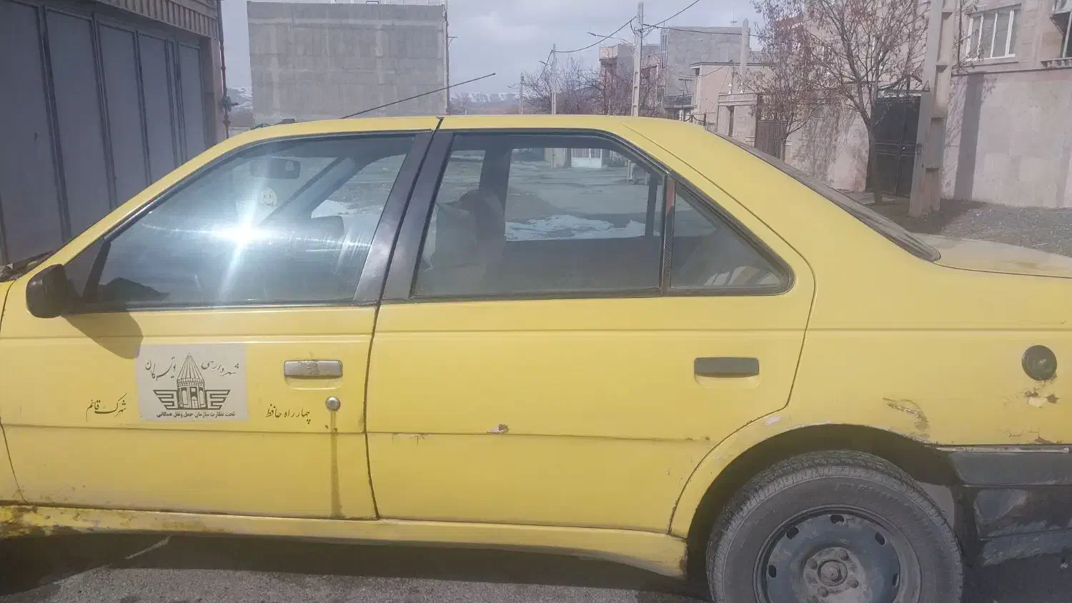 پژو آر دی|خودرو سواری و وانت|تویسرکان, |دیوار