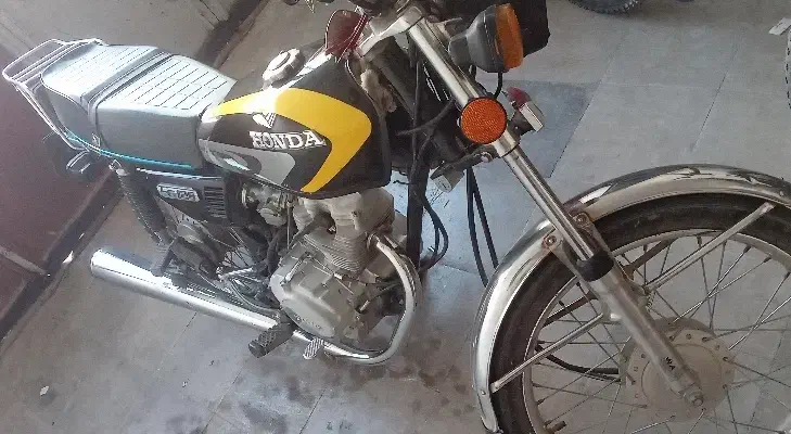 موتورمزایده 125 مارک تیوا|موتورسیکلت|مرودشت, بیست متری بیمارستان|دیوار