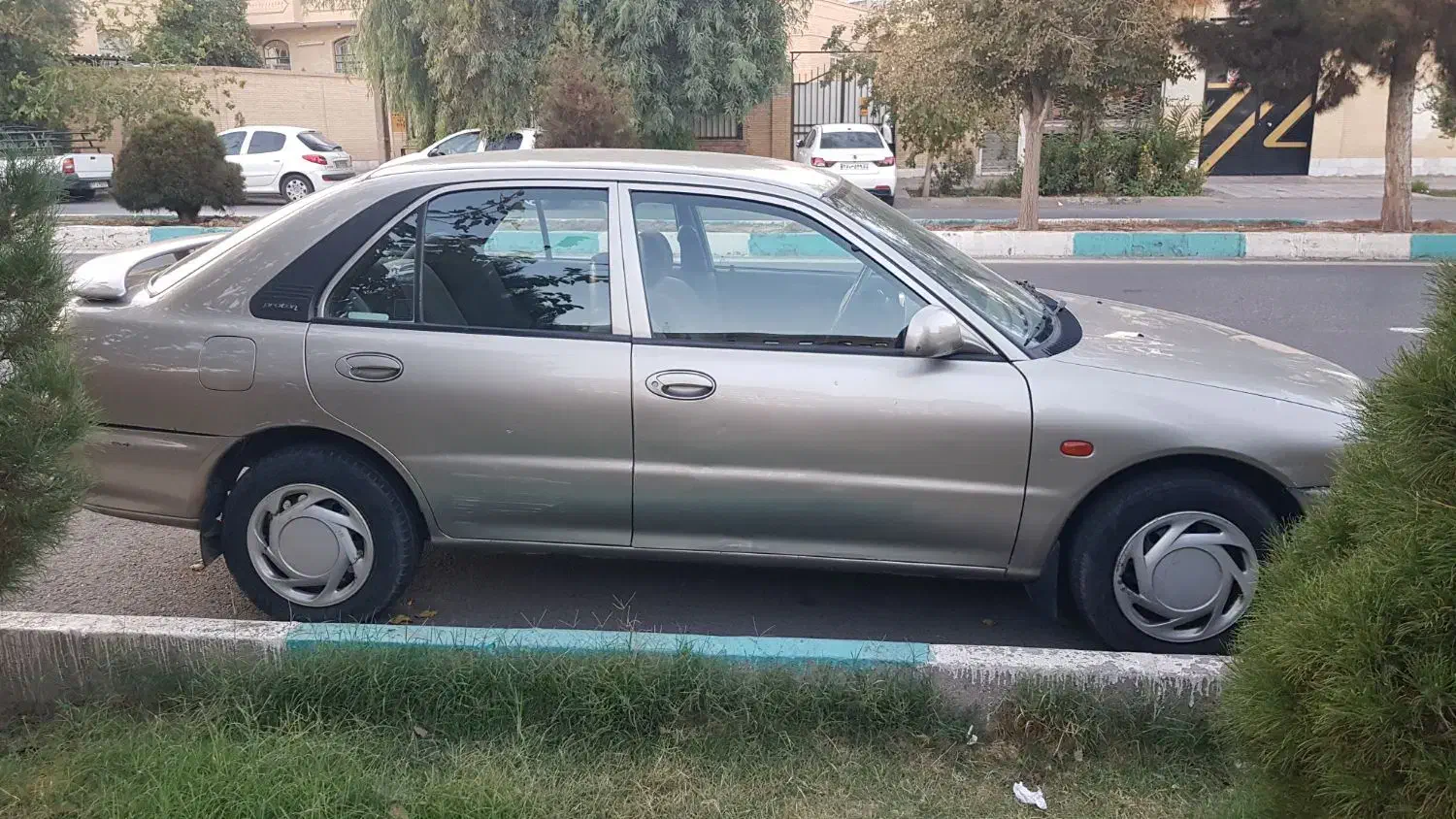 پروتون ویرا دندهای، مدل ۱۳۸۳|خودرو سواری و وانت|یزد, |دیوار