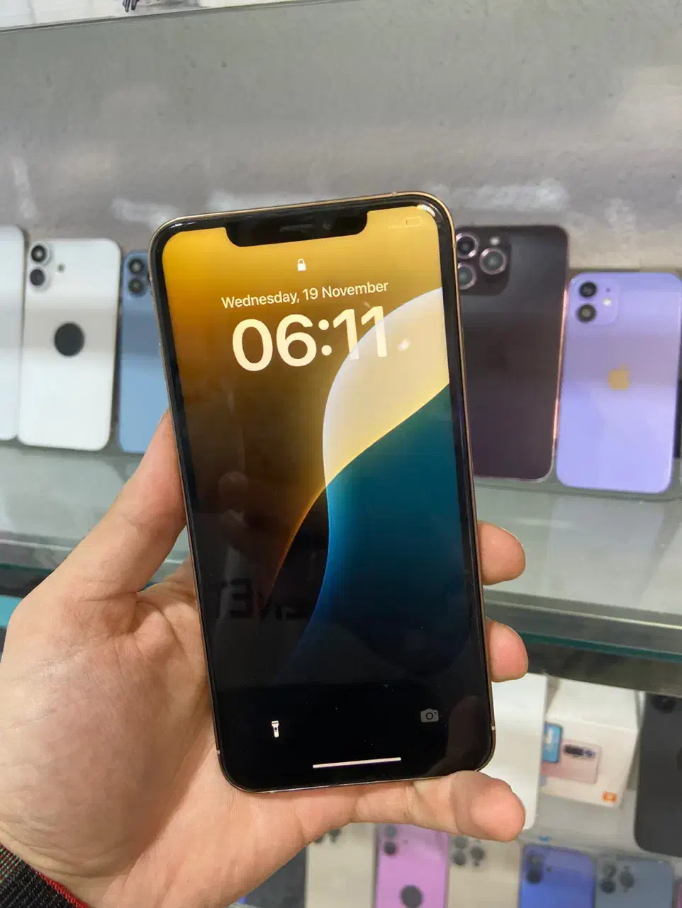 ایکساسمکس۲۵۶ گیگ تک سیم|موبایل|تهران, آبشار|دیوار