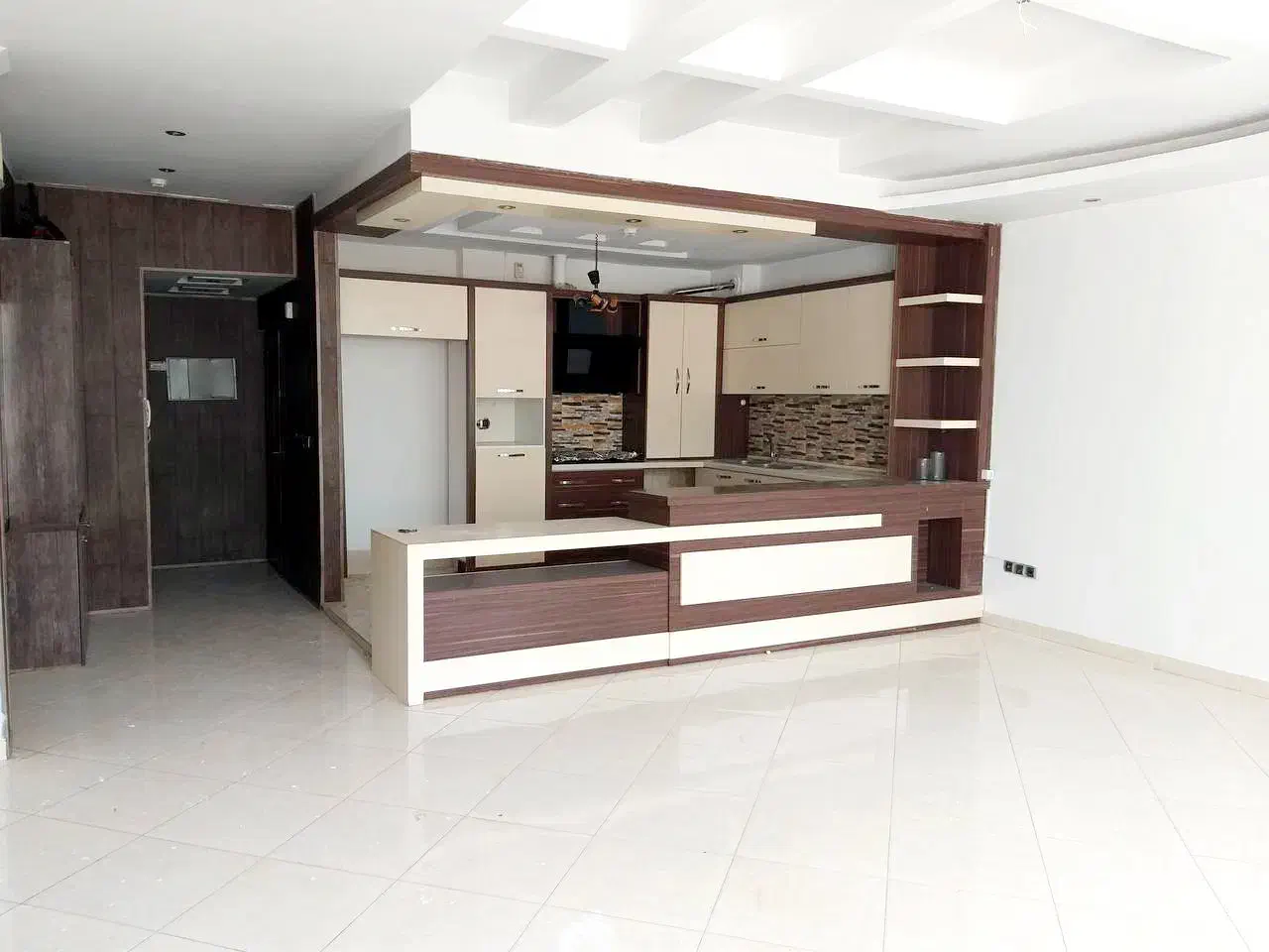 ۱۱۵متردوخواب نورگیر با آسانسور دسترسی آسان|اجارهٔ آپارتمان|مشهد, هفت تیر (آب و برق)|دیوار