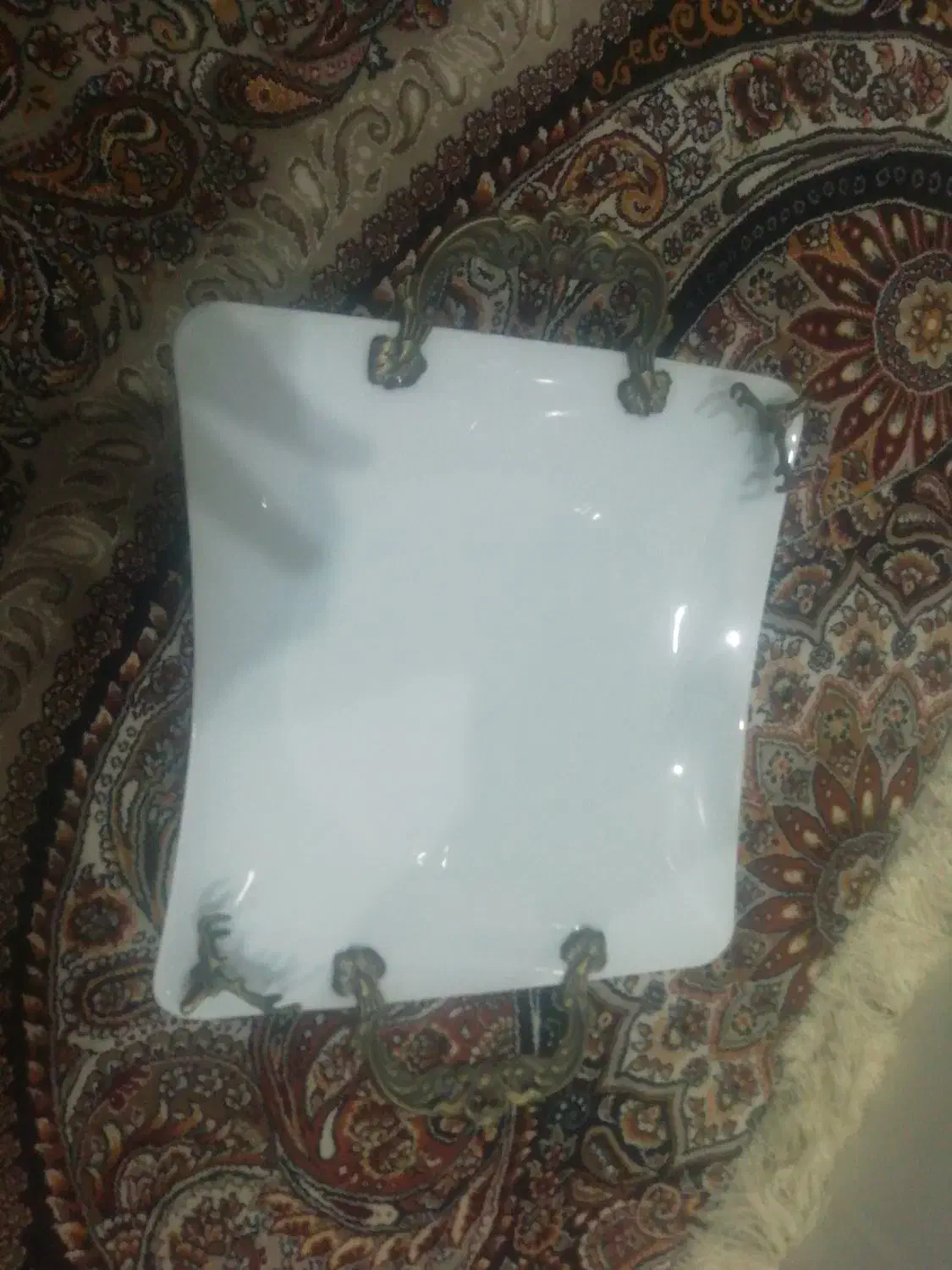 شیرینی خوری|ظروف سرو و پذیرایی|قم, باغ کرباسی|دیوار