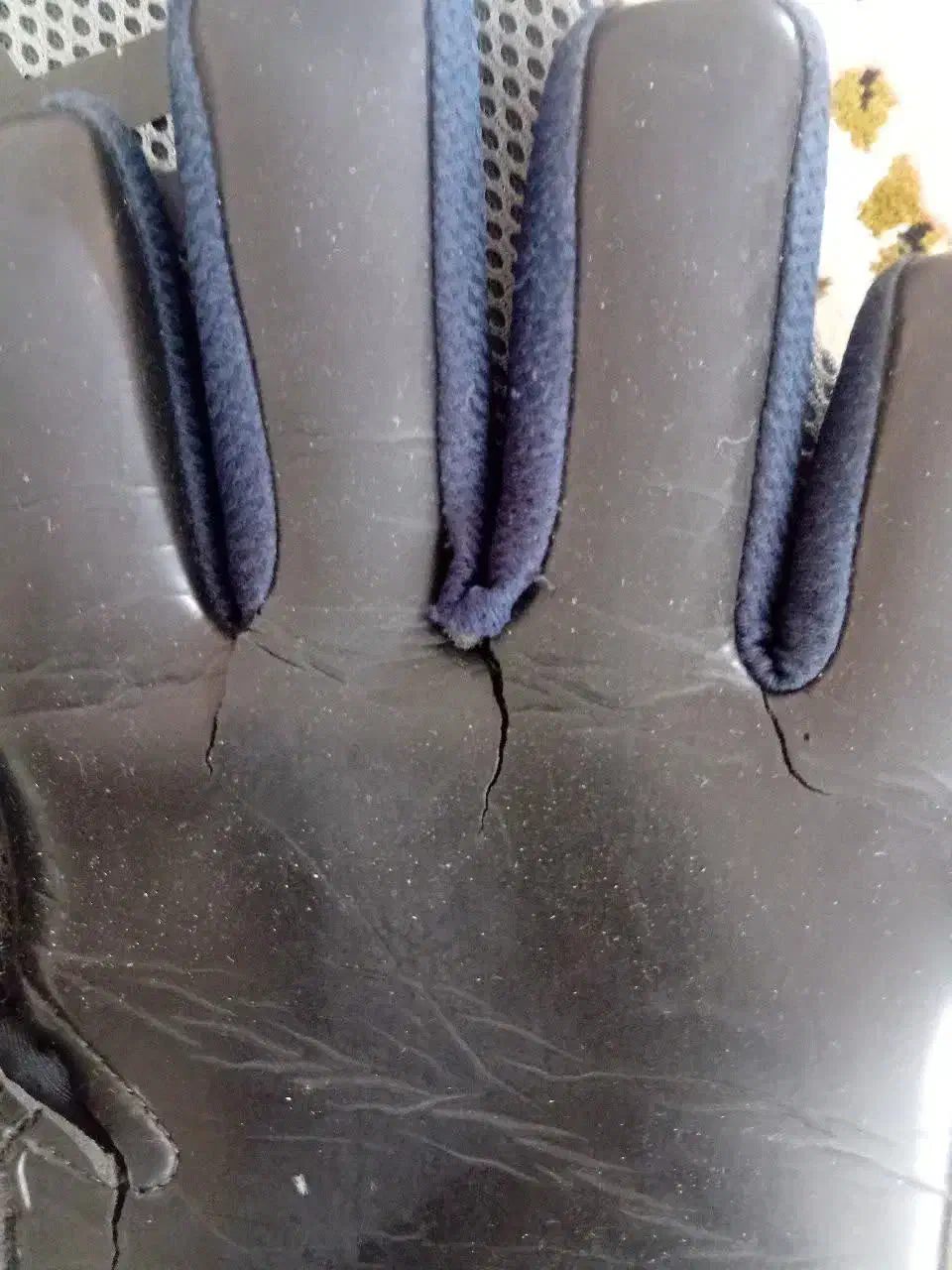 دستکش دروازه بانی|ورزشهای توپی|معصومیه, |دیوار