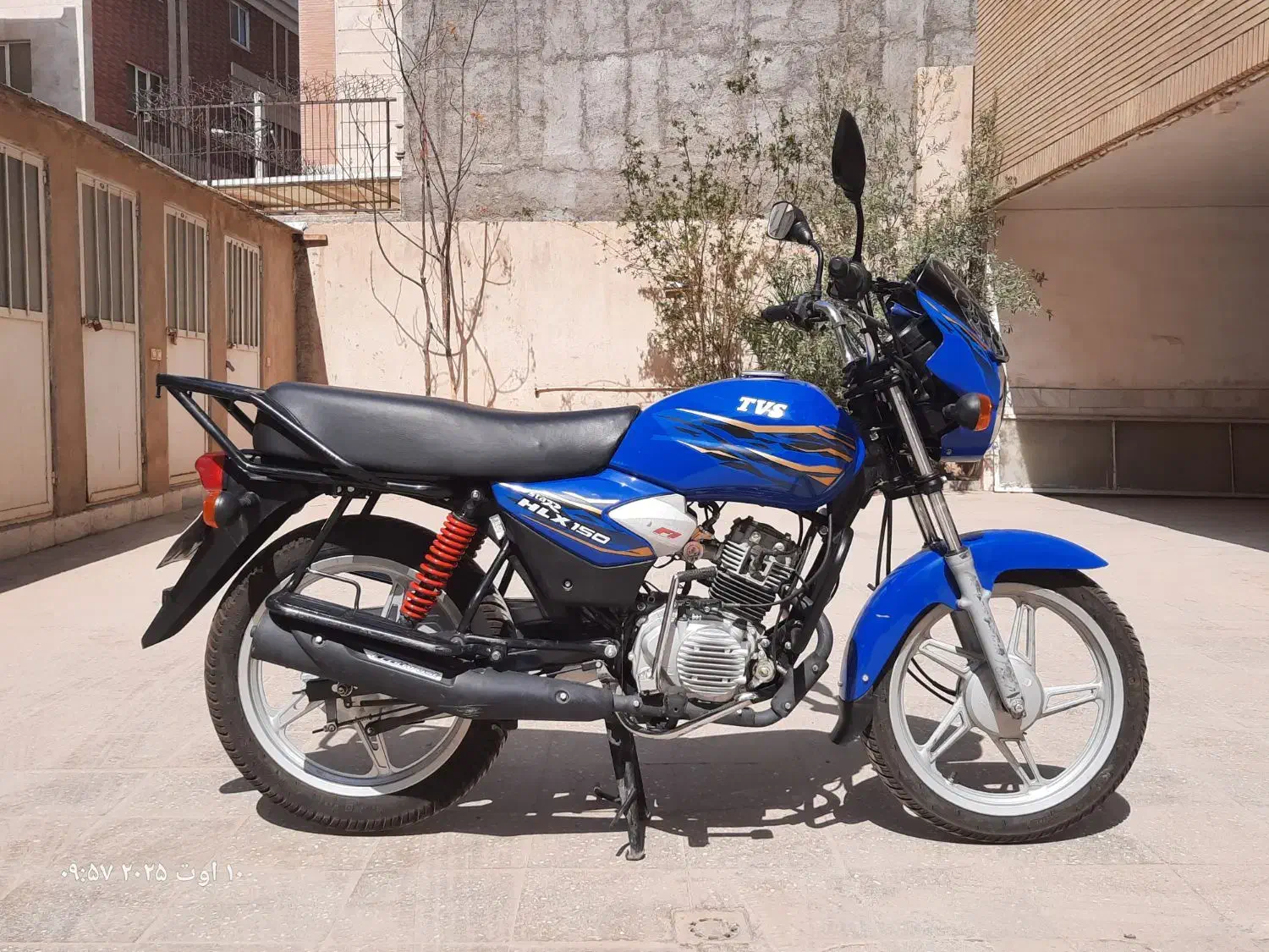 tvs hlx 150|موتورسیکلت|قم, زنبیل آباد|دیوار