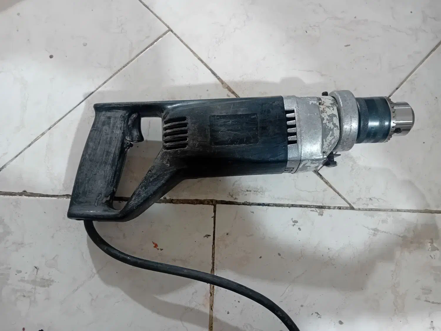 دریل قدرتی|ابزارآلات|رباط‌کریم, رباط‌کریم|دیوار