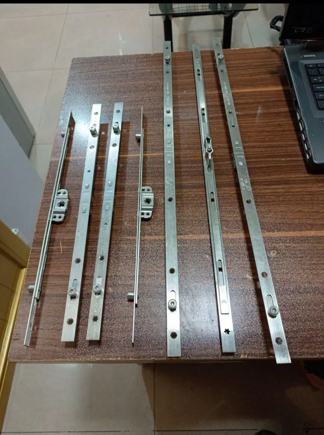 لولای درب و پنجره upvc زبانه اسپانیولت/دستگیره درب|مصالح و تجهیزات ساختمان|قم, پردیسان|دیوار