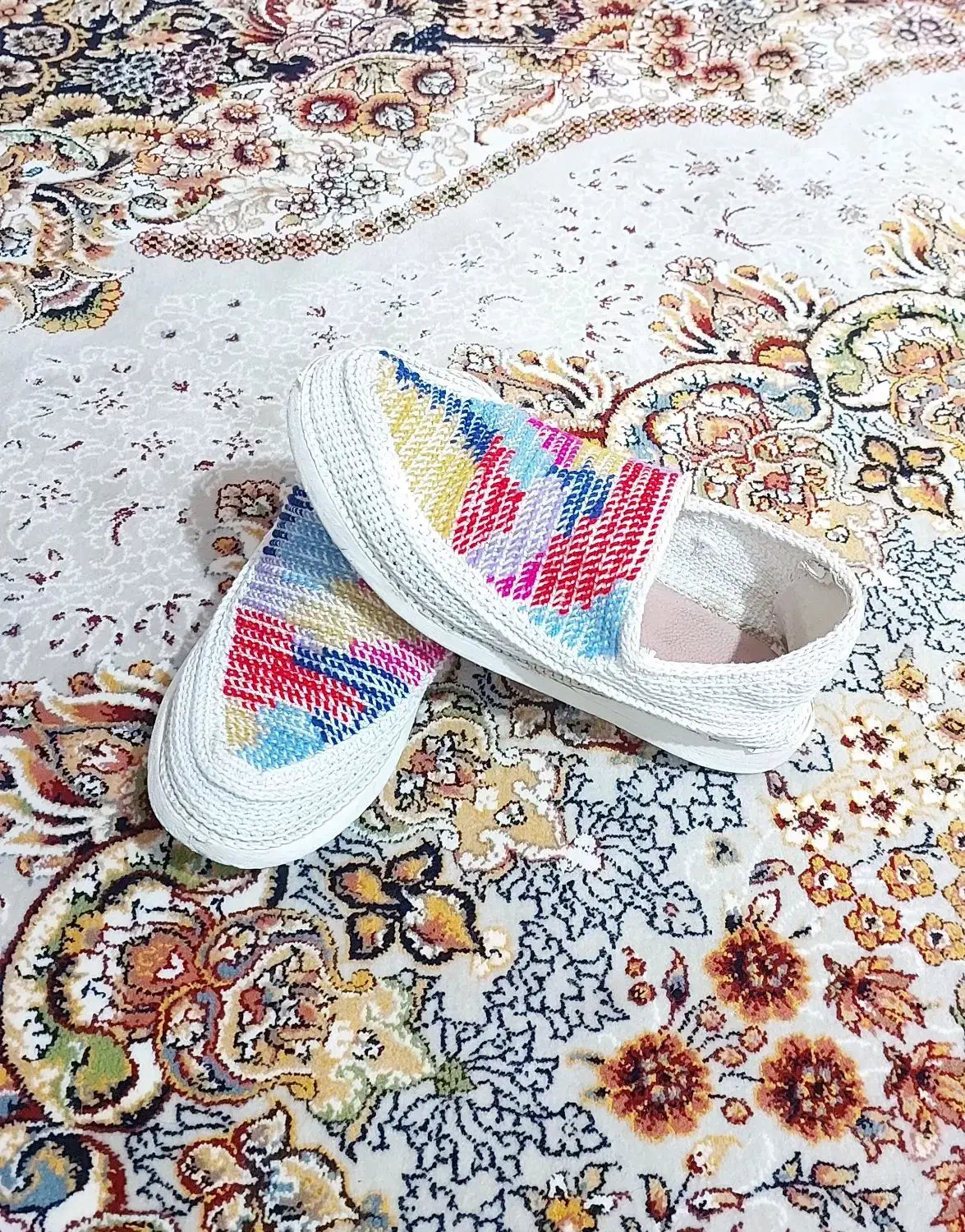 کفش کلاش|کیف، کفش، کمربند|مهاباد (آذربایجان غربی), |دیوار