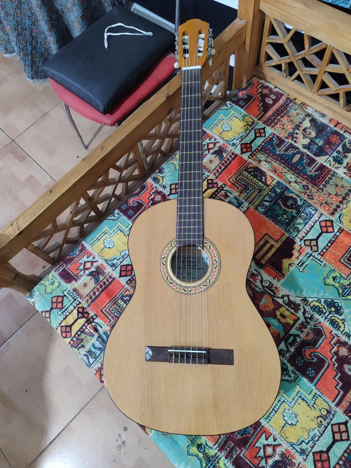 یک گیتار p400 خانی، دو عدد دف سولو نو|گیتار، بیس، امپلیفایر|خرم‌آباد, |دیوار