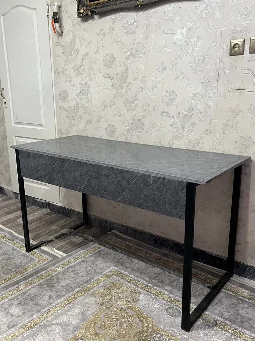 فروش 2عدد میز تحریر ،میز کار مناسب در خانه|میز تحریر و کامپیوتر|تهران, شهرک ولیعصر جنوبی|دیوار