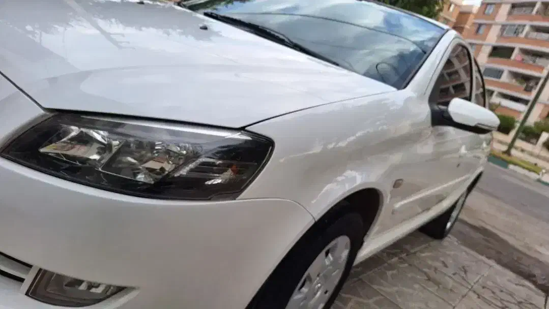 رانا پلاس ۱۴۰۰بیرنگ سالم|خودرو سواری و وانت|چهارباغ, |دیوار