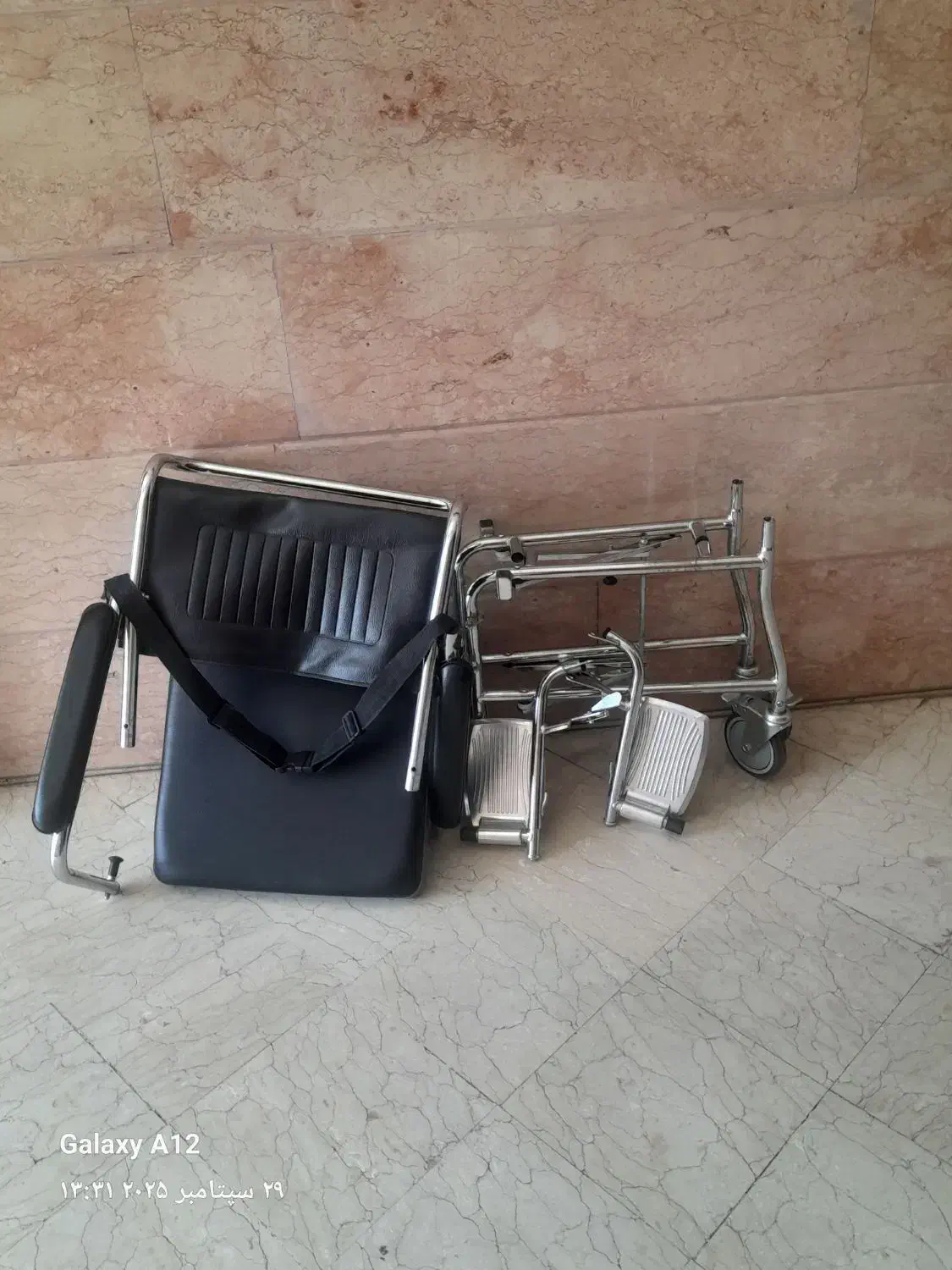 ویلچرچهارچرخ حمام و.دستشویی خارجی تاشو و معمولی|آرایشی، بهداشتی، درمانی|تهران, شیخ هادی|دیوار