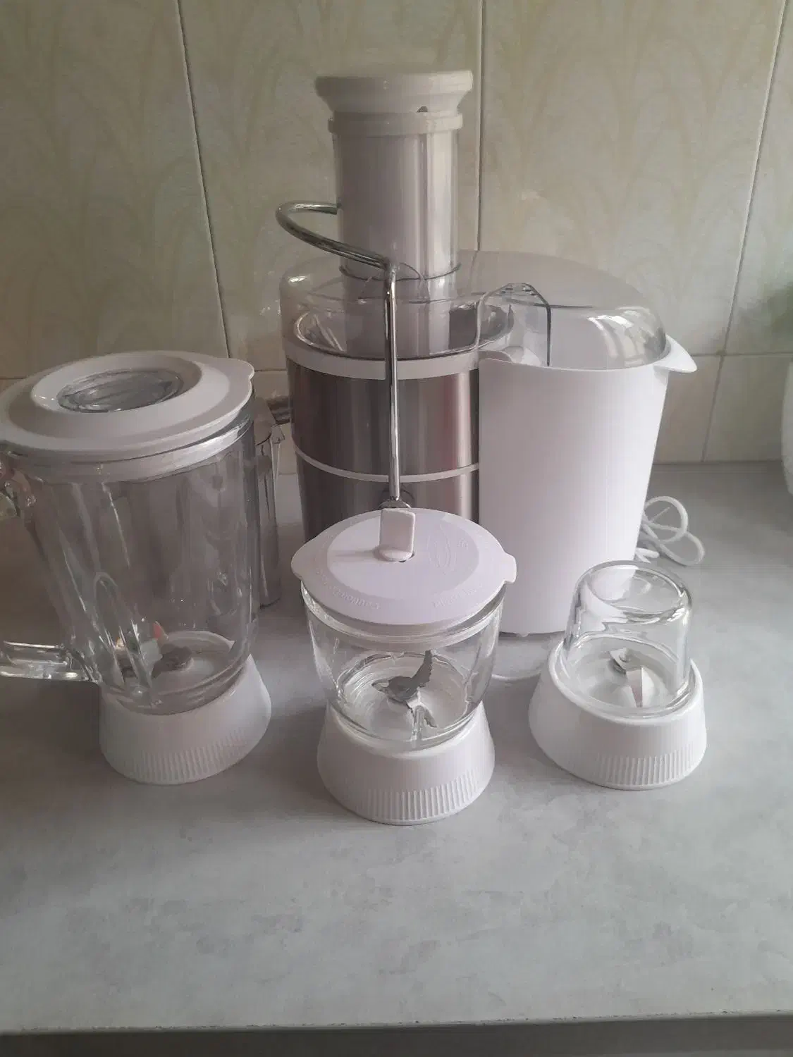 آبمیوه گیری|آبمیوهگیر و آبمرکباتگیر|ملایر, |دیوار