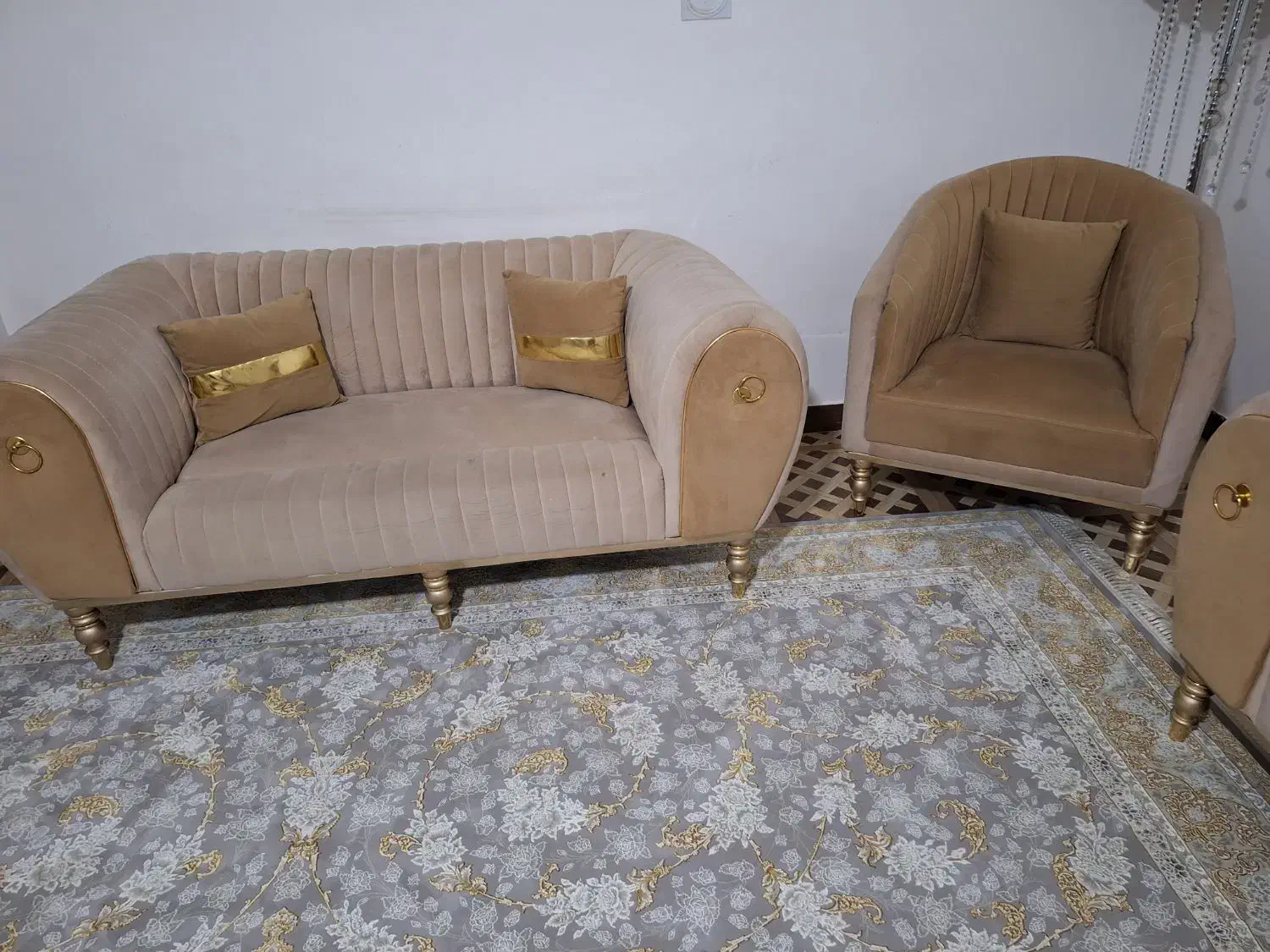 مبل طلایی|مبلمان خانگی و میز عسلی|نورآباد, |دیوار