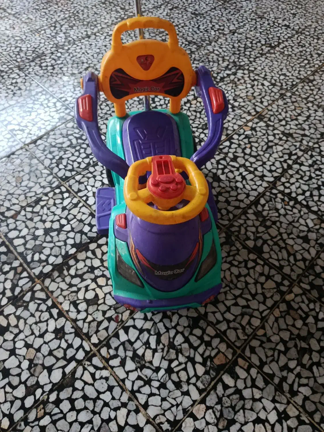 تاب ریلکسی و ماشین چهارچرخ|اسباب و اثاث بچه|ساری, |دیوار