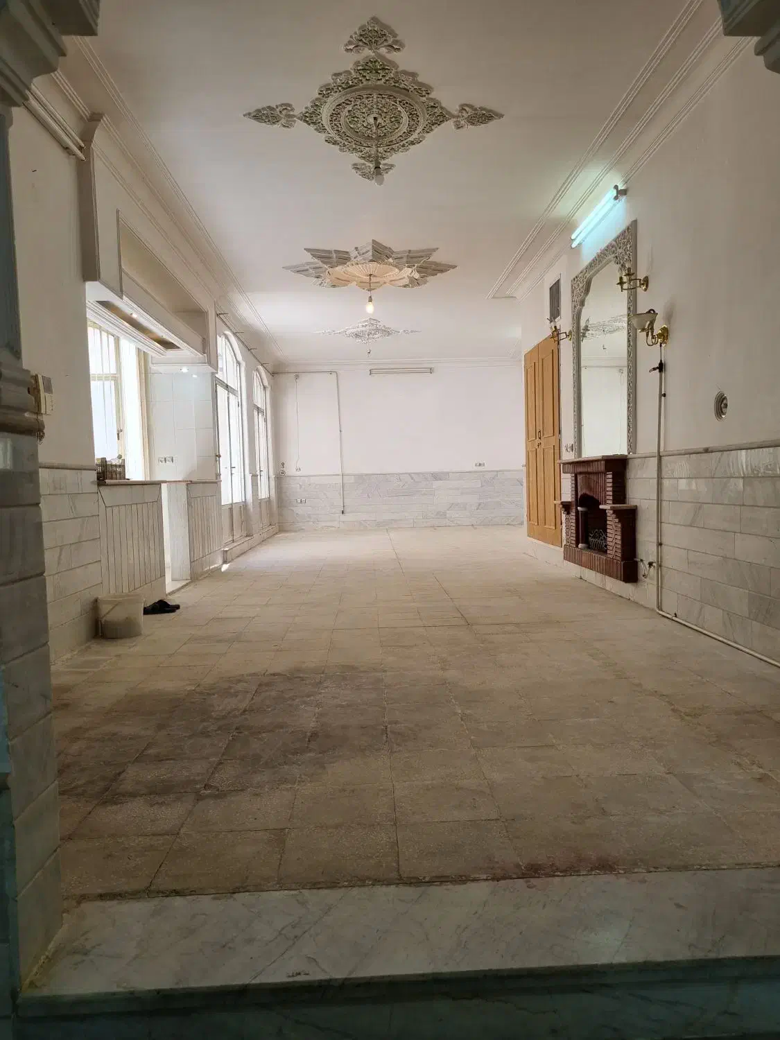 زیر زمین گلخانه ای ۱۸۰متر ۲ خوابه بر انسجام|اجارهٔ خانه و ویلا|قم, انسجام|دیوار