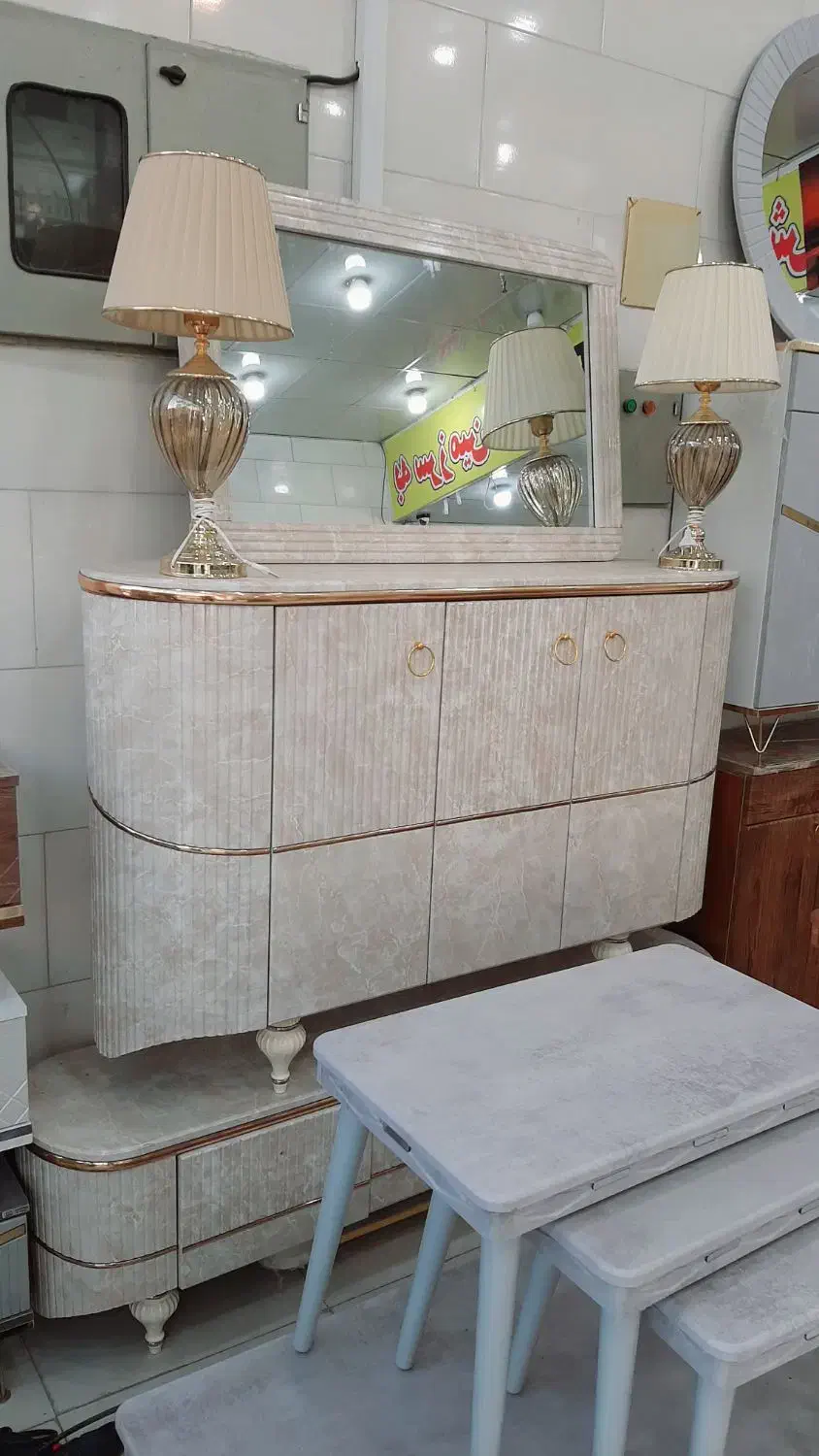 ست میز و آینه کنسول مدل۱۰۴۶|بوفه، ویترین، کنسول|اهواز, کمپلو جنوبی|دیوار