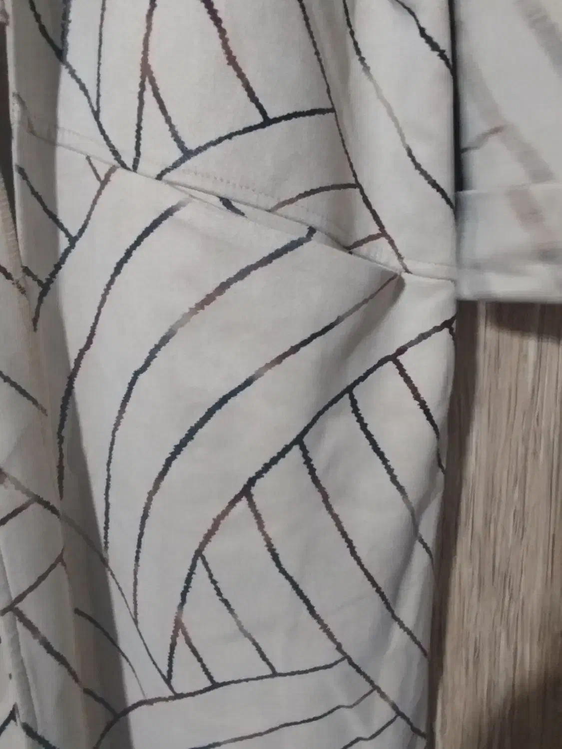 مانتو و پالتو زمستانی|لباس|الشتر, |دیوار