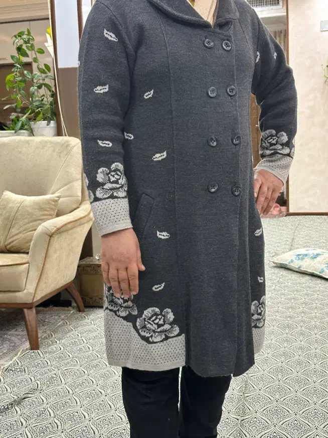 پالتو زنانه بافت سایز ۳۶ تا ۵۰ اندازه میشه|لباس|یزد, |دیوار