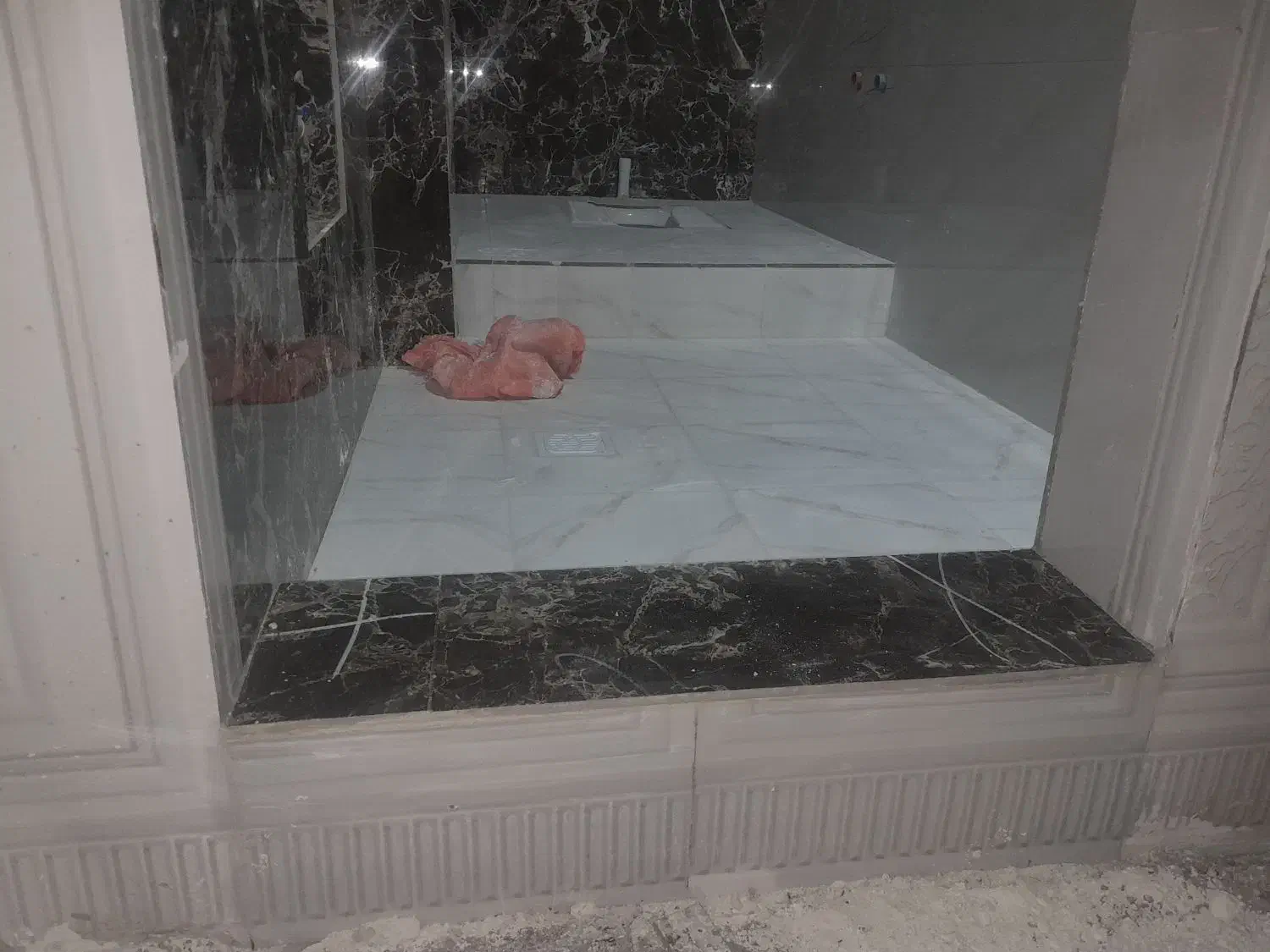 کاشی و سرامیک و ....|خدمات پیشه و مهارت|چابهار, |دیوار